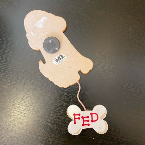 Vintage dog feeder magnet fed hungry switch - Picture 3 of 4